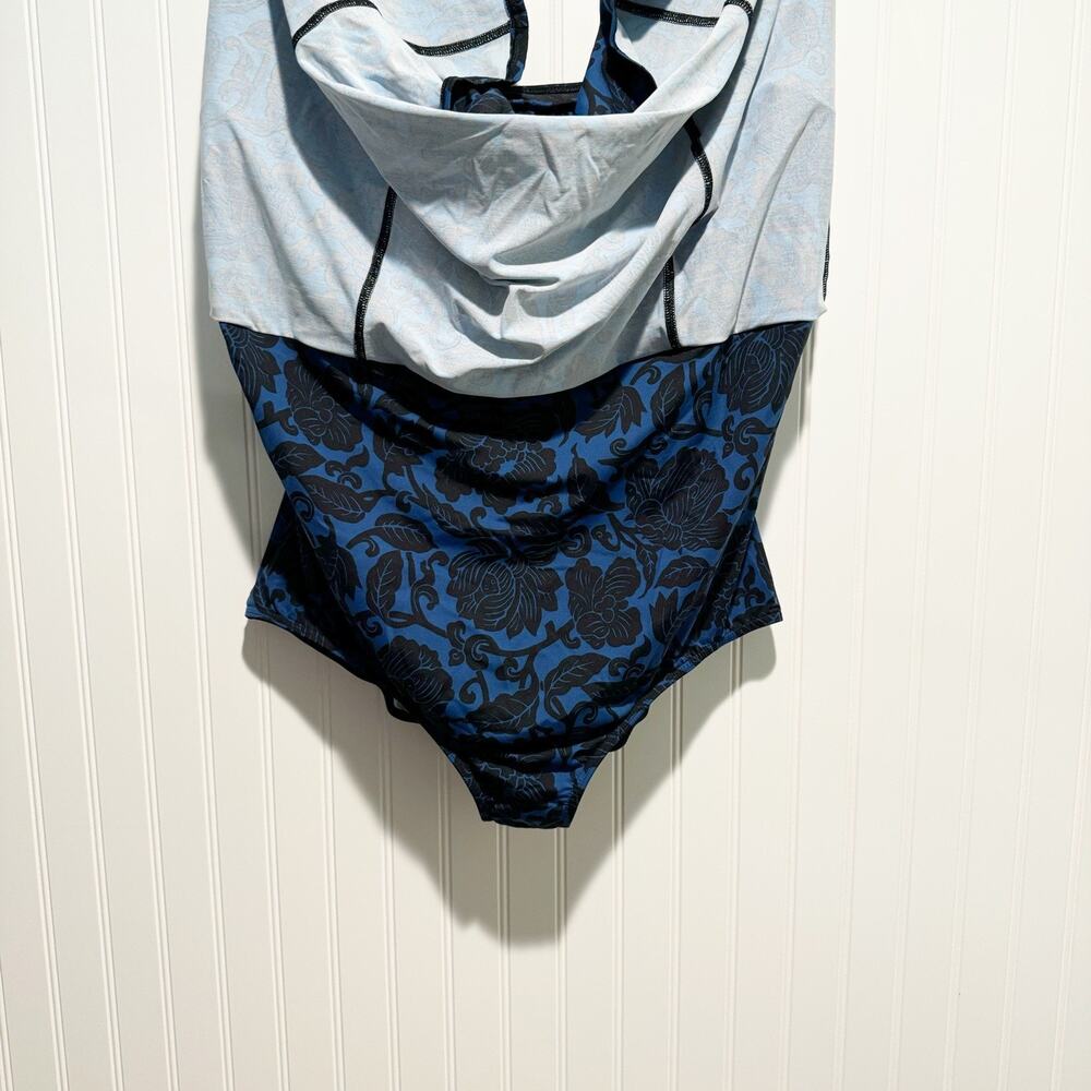 Lands End Blue Black Floral Swim Dress Square Neckline Underwire Plus Size 26 - Picture 3 of 6